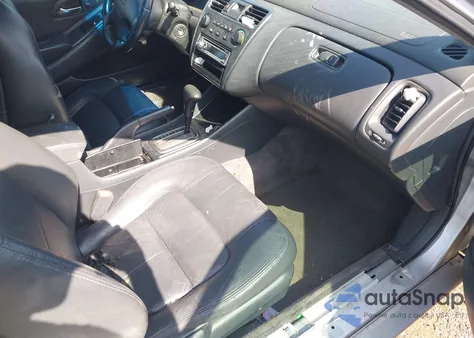 2001 Honda Accord 2.3 Ex from USA, damaged, VIN 1HGCG32571A027065